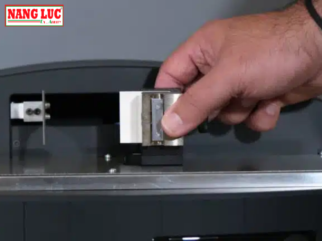 Máy Phân Tích Khả Năng Chịu Lực Bìa Carton (Hanatek Carton Force Analyser) Rhopoint Model CFA