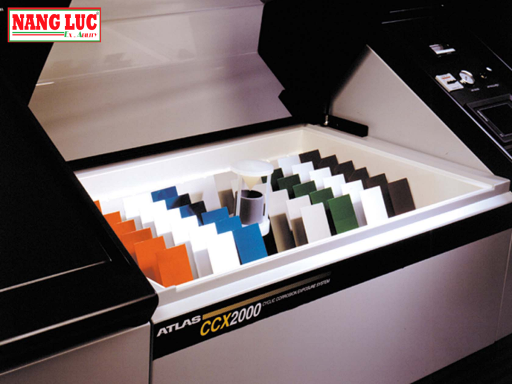 Buồng Thử Nghiệm Ăn Mòn (Cyclic Corrosion Cabinet) ATLAS Model CCX 2000