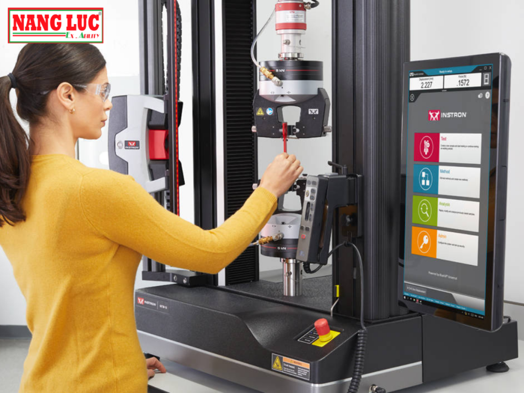 Máy Kiểm Tra Độ Bền Kéo (Universal Testing Systems) Instron Series 6800