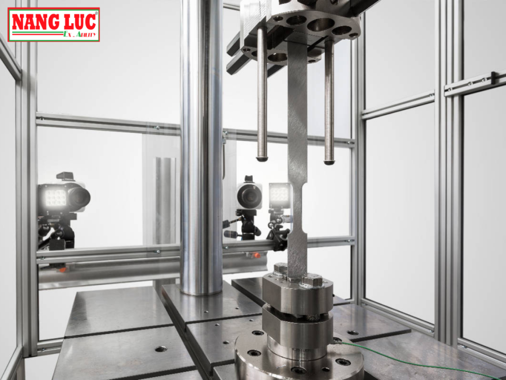 Hệ Thống Đo Độ Bền Va Chạm Tốc Độ Cao Instron Series VHS